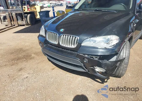 2013 BMW X5 xDrive35I/xDrive35I Premium/xDrive35I Sport Activity from USA, damaged, VIN 5UXZV4C58D0B17744